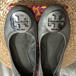 Tory Burch Reva Ballet Flat - size 7.5